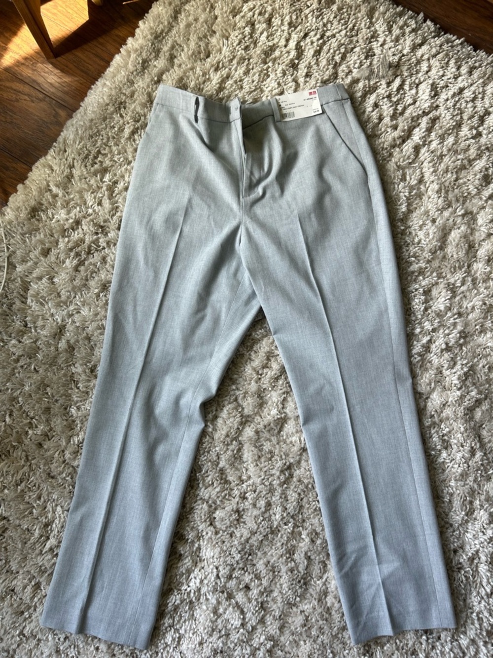 NWT Uniqlo EZY Smart Ankle Pants - Light Gray - Size Medium - NWT
